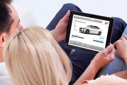 В России впервые продан автомобиль в онлайн-магазине